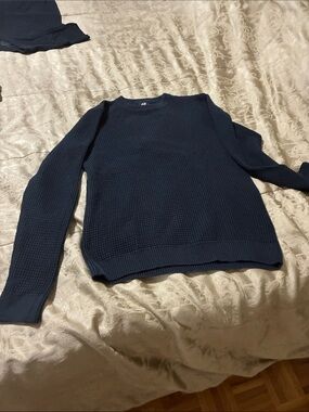 H&M Men's Dark Navy Waffle-Knit Crewneck Sweater